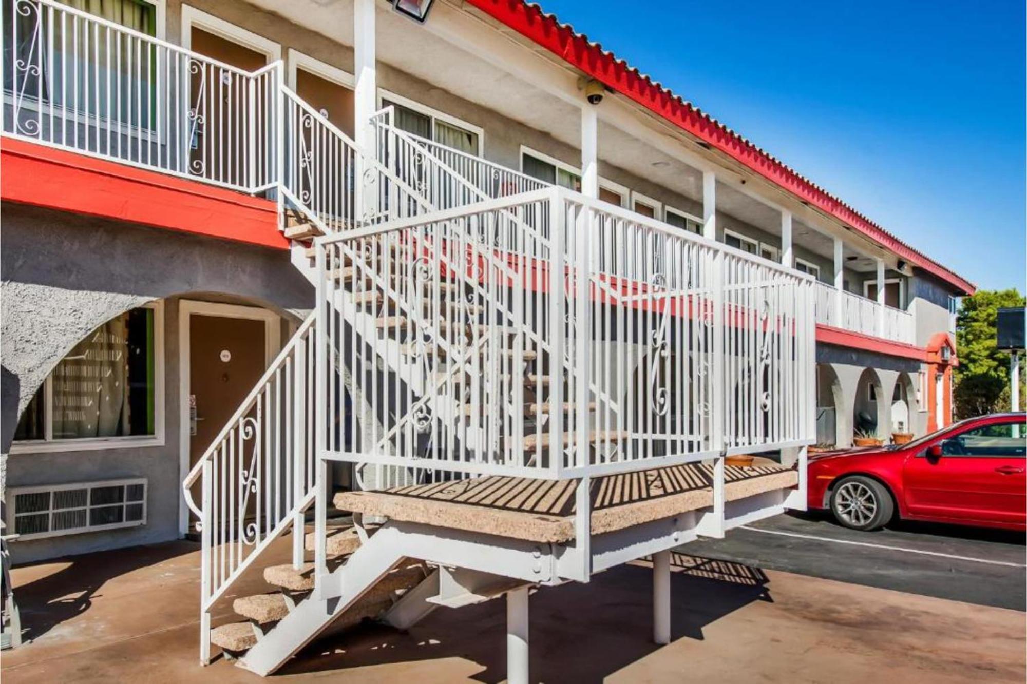 Hotel Europa Ridgecrest Eksteriør bilde